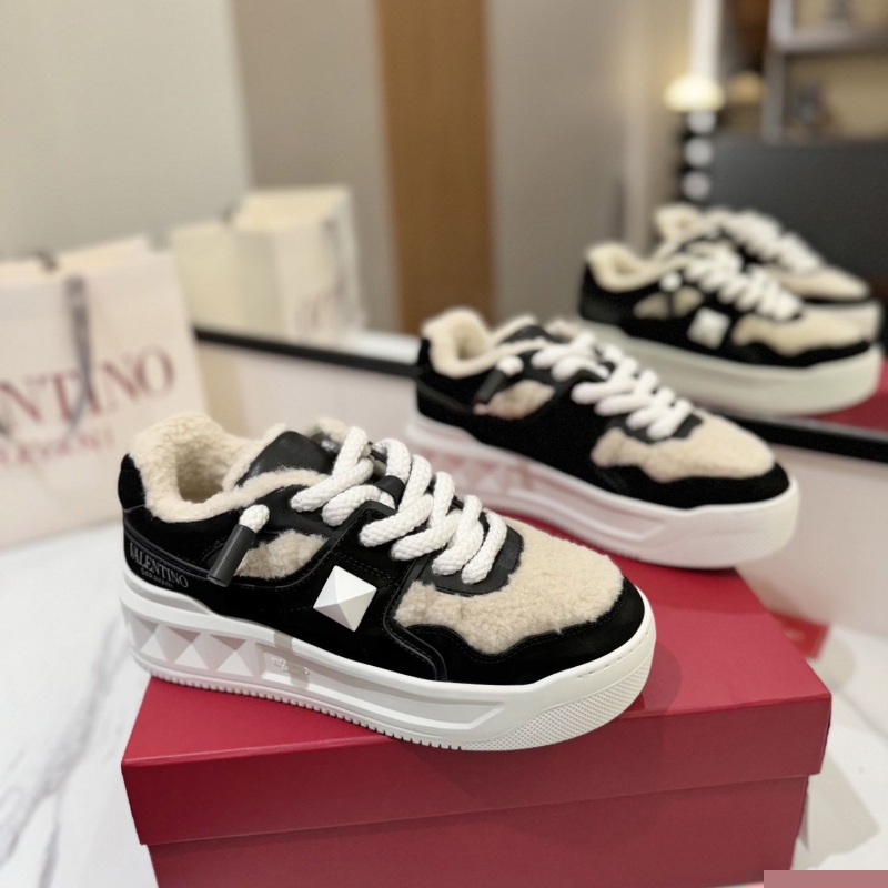 Valentino Sneakers